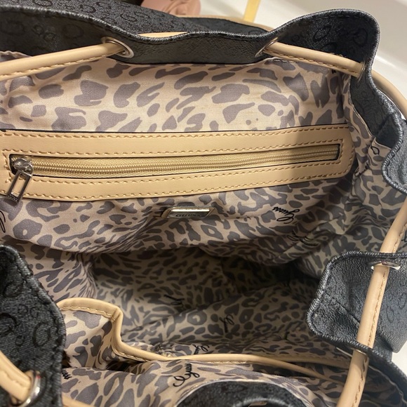 Guess Backpack - Picture 8 of 8